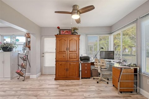 House in Bradenton, Florida 2 bedrooms, 146.79 sq.m. № 1578613 - photo 22