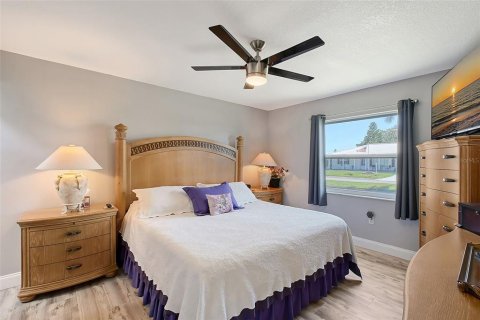 House in Bradenton, Florida 2 bedrooms, 146.79 sq.m. № 1578613 - photo 20