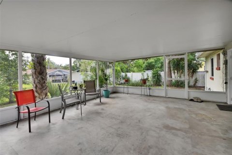 Villa ou maison à vendre à DeLand, Floride: 2 chambres, 125.23 m2 № 1900202 - photo 30