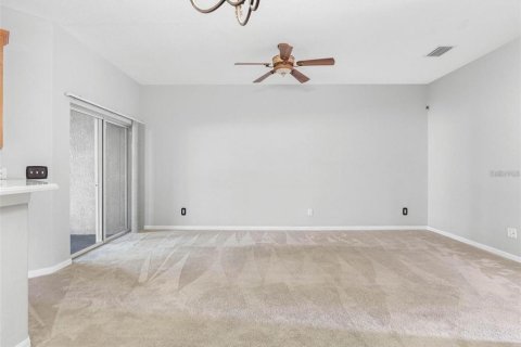 Townhouse in Riverview, Florida 3 bedrooms, 140.56 sq.m. № 1917512 - photo 14