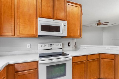 Townhouse in Riverview, Florida 3 bedrooms, 140.56 sq.m. № 1917512 - photo 8