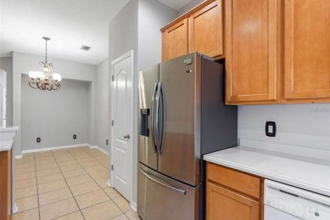 Townhouse in Riverview, Florida 3 bedrooms, 140.56 sq.m. № 1917512 - photo 6