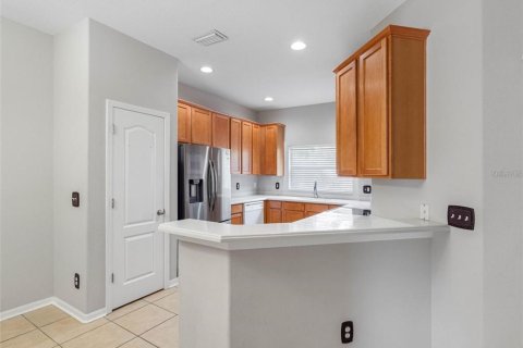 Townhouse in Riverview, Florida 3 bedrooms, 140.56 sq.m. № 1917512 - photo 5