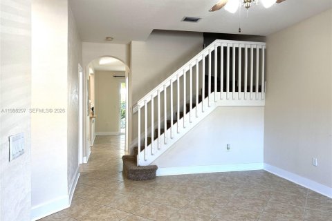 Condo in Margate, Florida, 2 bedrooms  № 2063484 - photo 4