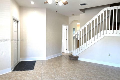 Condo in Margate, Florida, 2 bedrooms  № 2063484 - photo 5
