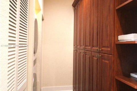 Condo in Margate, Florida, 2 bedrooms  № 2063484 - photo 15