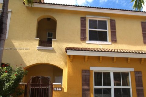 Condo in Margate, Florida, 2 bedrooms  № 2063484