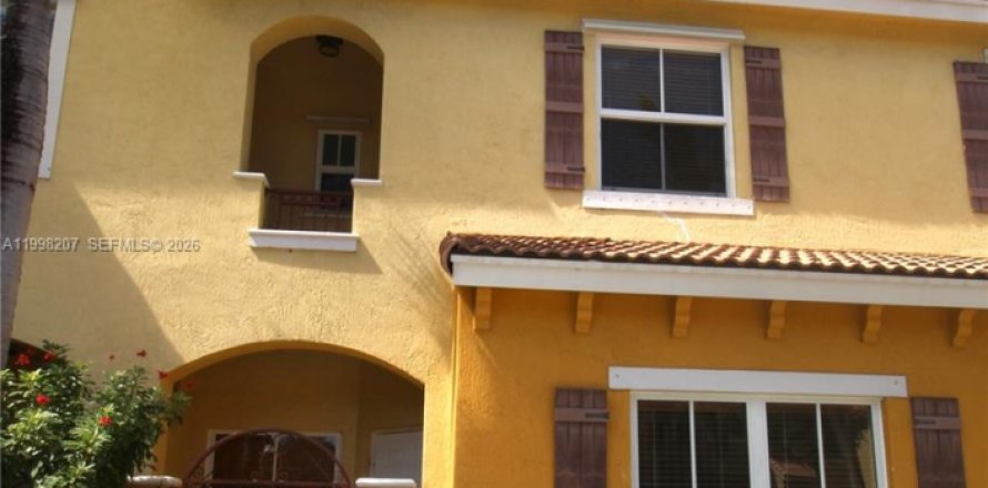 Condo in Margate, Florida, 2 bedrooms  № 2063484