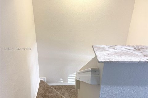 Condo in Margate, Florida, 2 bedrooms  № 2063484 - photo 14