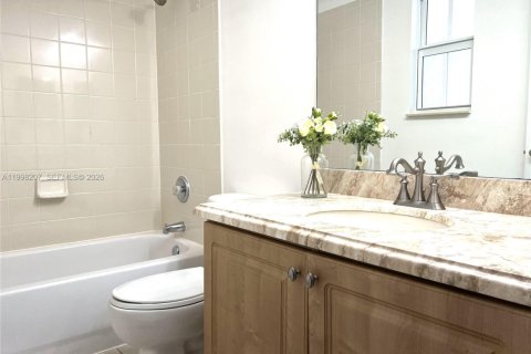 Condo in Margate, Florida, 2 bedrooms  № 2063484 - photo 22