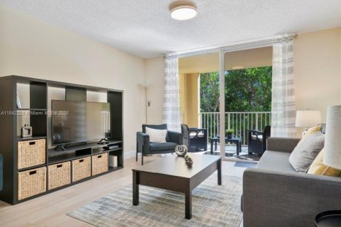 Condominio en alquiler en Aventura, Florida, 2 dormitorios, 109.62 m2 № 1962394 - foto 9