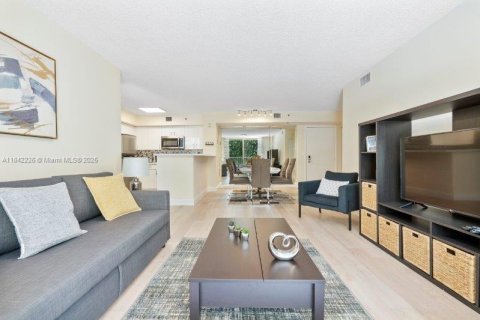 Condominio en alquiler en Aventura, Florida, 2 dormitorios, 109.62 m2 № 1962394 - foto 16
