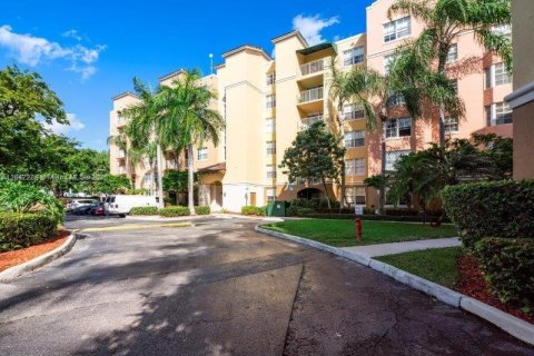 Condominio en alquiler en Aventura, Florida, 2 dormitorios, 109.62 m2 № 1962394 - foto 1