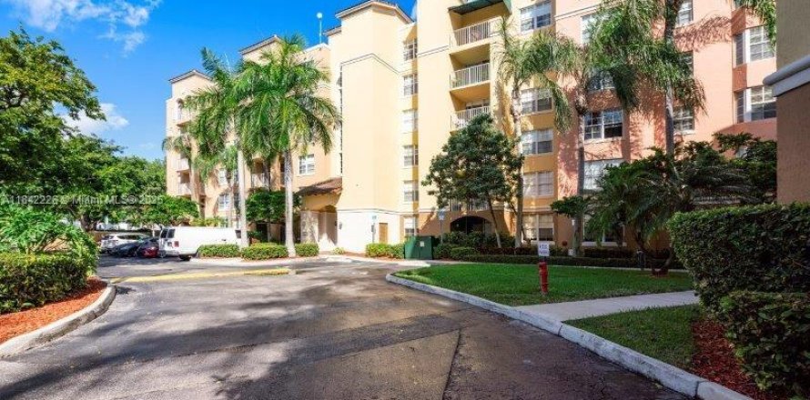 Condominio en Aventura, Florida, 2 dormitorios № 1962394