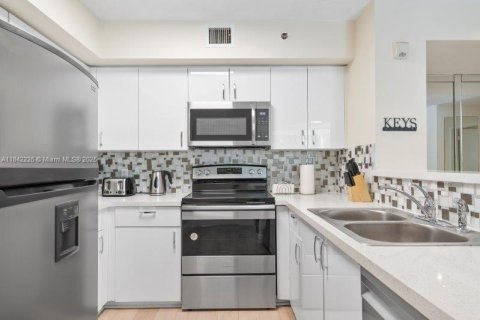 Condominio en alquiler en Aventura, Florida, 2 dormitorios, 109.62 m2 № 1962394 - foto 20