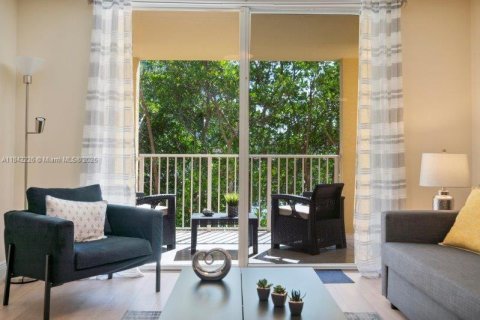 Condominio en alquiler en Aventura, Florida, 2 dormitorios, 109.62 m2 № 1962394 - foto 11