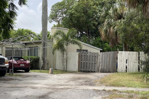 Villa ou maison à Fort Lauderdale, Floride 2 chambres, 79.52 m2 № 2089246