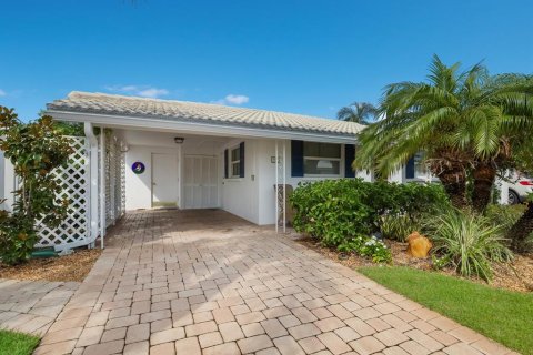 Casa en alquiler en Longboat Key, Florida, 2 dormitorios, 129.97 m2 № 1900978 - foto 3