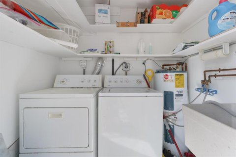 Casa en alquiler en Longboat Key, Florida, 2 dormitorios, 129.97 m2 № 1900978 - foto 18