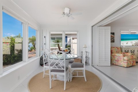 Casa en alquiler en Longboat Key, Florida, 2 dormitorios, 129.97 m2 № 1900978 - foto 8