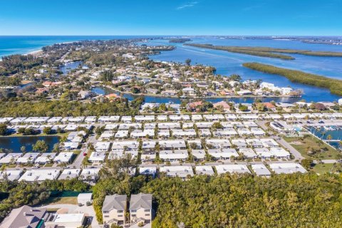 Casa en alquiler en Longboat Key, Florida, 2 dormitorios, 129.97 m2 № 1900978 - foto 28