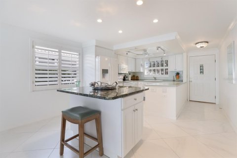 Casa en alquiler en Longboat Key, Florida, 2 dormitorios, 129.97 m2 № 1900978 - foto 11