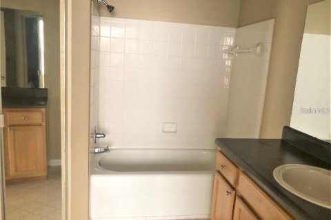 Condominio en alquiler en Orlando, Florida, 2 dormitorios, 95.88 m2 № 1883267 - foto 6