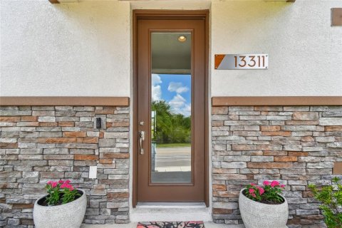 Купить виллу или дом в Ривервью, Флорида 6 комнат, 220.83м2, № 1771232 - фото 2