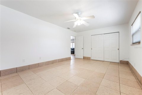 Villa ou maison à vendre à Sarasota, Floride: 4 chambres, 153.66 m2 № 1535689 - photo 18