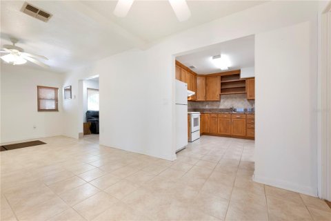 Villa ou maison à vendre à Sarasota, Floride: 4 chambres, 153.66 m2 № 1535689 - photo 7