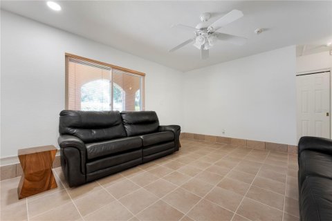 Villa ou maison à vendre à Sarasota, Floride: 4 chambres, 153.66 m2 № 1535689 - photo 14