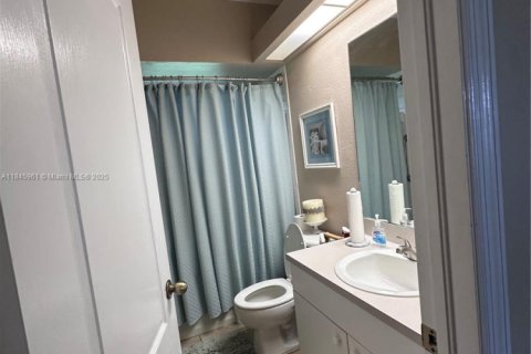 House in Cape Coral, Florida 3 bedrooms № 1845912 - photo 20