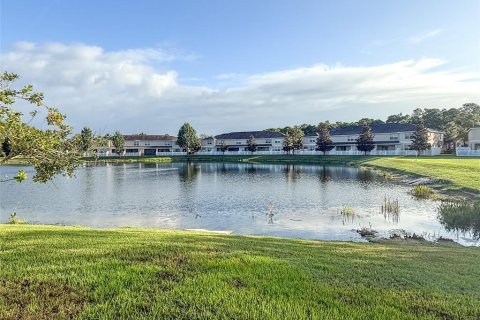 Touwnhouse à louer à Hudson, Floride: 3 chambres, 166.02 m2 № 2401201 - photo 23