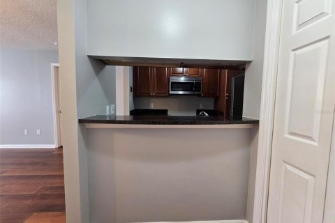 Copropriété à louer à Saint Petersburg, Floride: 1 chambre, 61.78 m2 № 2411618 - photo 5