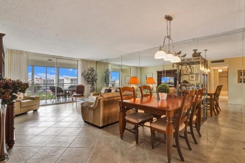 Condo in Dania Beach, Florida, 2 bedrooms  № 1746222 - photo 9