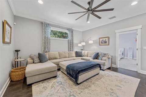 House in Tampa, Florida 5 bedrooms, 314.57 sq.m. № 1828588 - photo 23