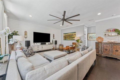 House in Tampa, Florida 5 bedrooms, 314.57 sq.m. № 1828588 - photo 17