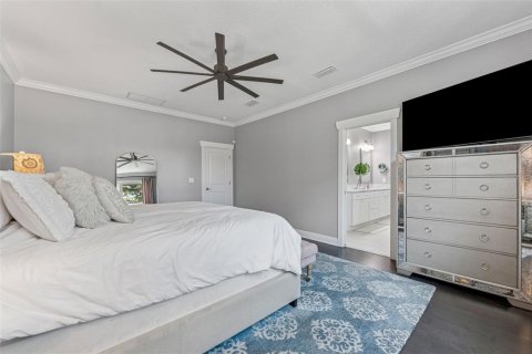 House in Tampa, Florida 5 bedrooms, 314.57 sq.m. № 1828588 - photo 26