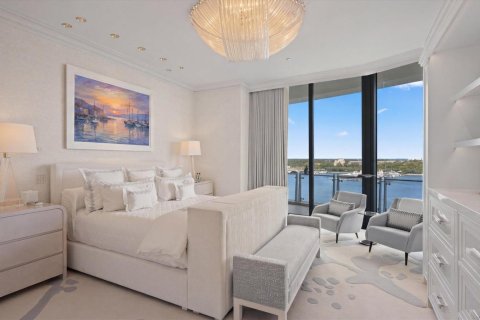 Condominio en venta en West Palm Beach, Florida, 4 dormitorios, 455.78 m2 № 2087724 - foto 20