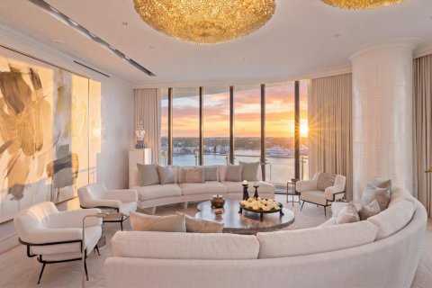 Condominio en venta en West Palm Beach, Florida, 4 dormitorios, 455.78 m2 № 2087724 - foto 4