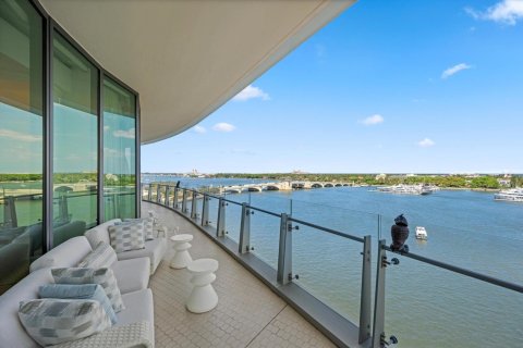 Condominio en venta en West Palm Beach, Florida, 4 dormitorios, 455.78 m2 № 2087724 - foto 24