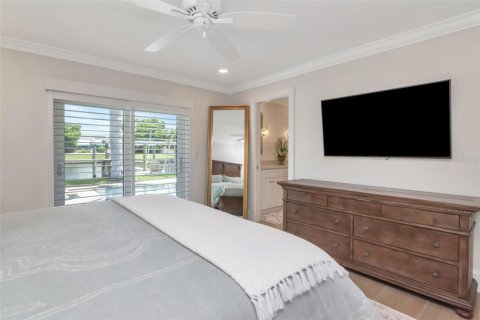 Villa ou maison à louer à Tampa, Floride: 4 chambres, 200.85 m2 № 2428841 - photo 17