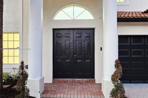 House in Pembroke Pines, Florida 5 bedrooms, 264.31 sq.m. № 2003411 - photo 7