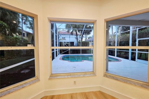 House in Pembroke Pines, Florida 5 bedrooms, 264.31 sq.m. № 2003411 - photo 23