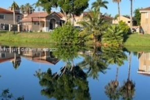 Condo à Miami, Floride, 1 chambre  № 2016323