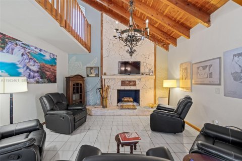 Casa en venta en Homestead, Florida, 3 dormitorios, 108.88 m2 № 2026675 - foto 11