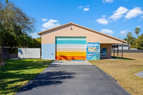 Casa en venta en Homestead, Florida, 3 dormitorios, 108.88 m2 № 2026675 - foto 24