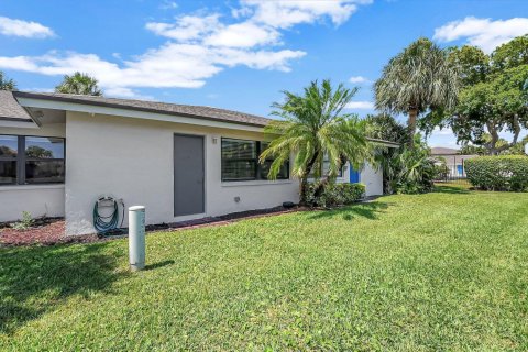 Condo in Delray Beach, Florida, 2 bedrooms  № 1224756 - photo 1