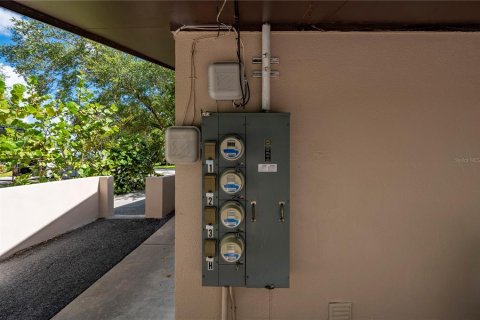 Propiedad comercial en venta en Punta Gorda, Florida, 3 dormitorios, 216.65 m2 № 1843289 - foto 10