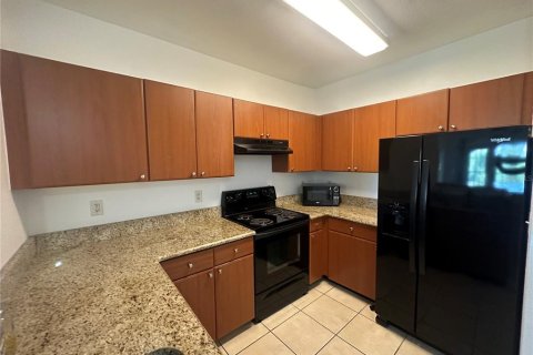 Condo in Orlando, Florida, 1 bedroom  № 1592831 - photo 12
